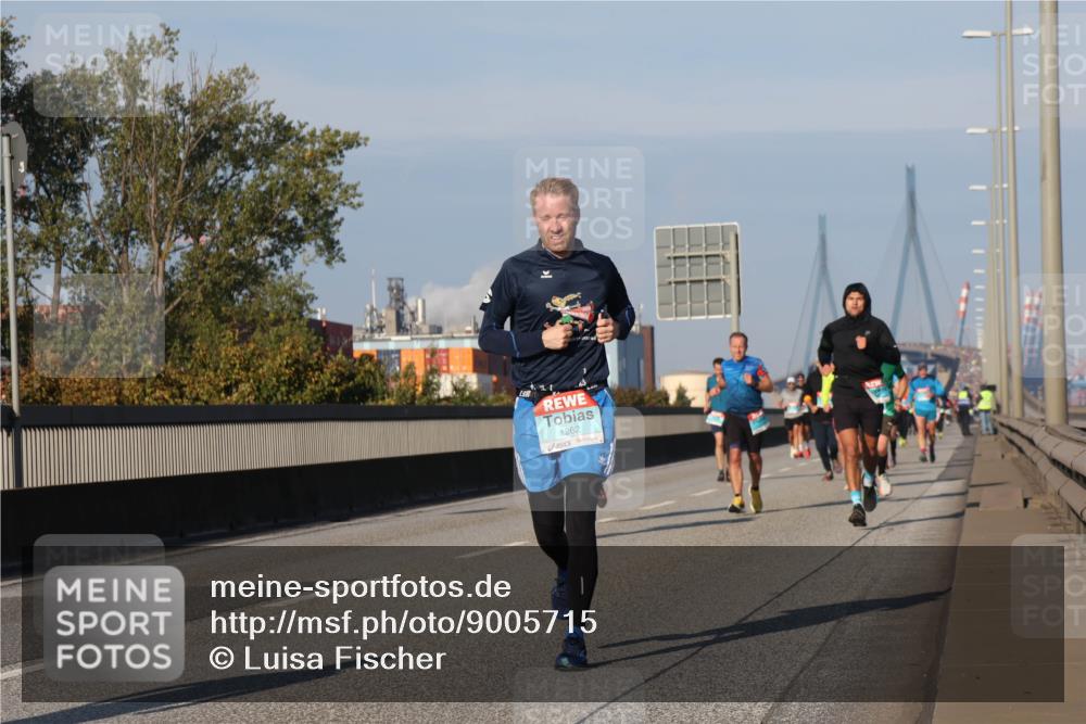 03.10.2025 - Köhlbrandbrückenlauf Luisa Fischer http://msf.ph/oto/9005715 03.10.2025 10:47:24 Position 3 1262 meine-sportfotos.de