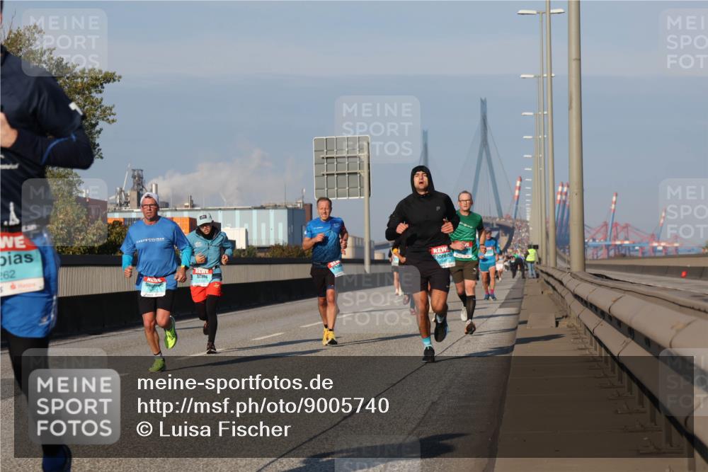 03.10.2025 - Köhlbrandbrückenlauf Luisa Fischer http://msf.ph/oto/9005740 03.10.2025 10:47:26 Position 3 262, 2948 meine-sportfotos.de