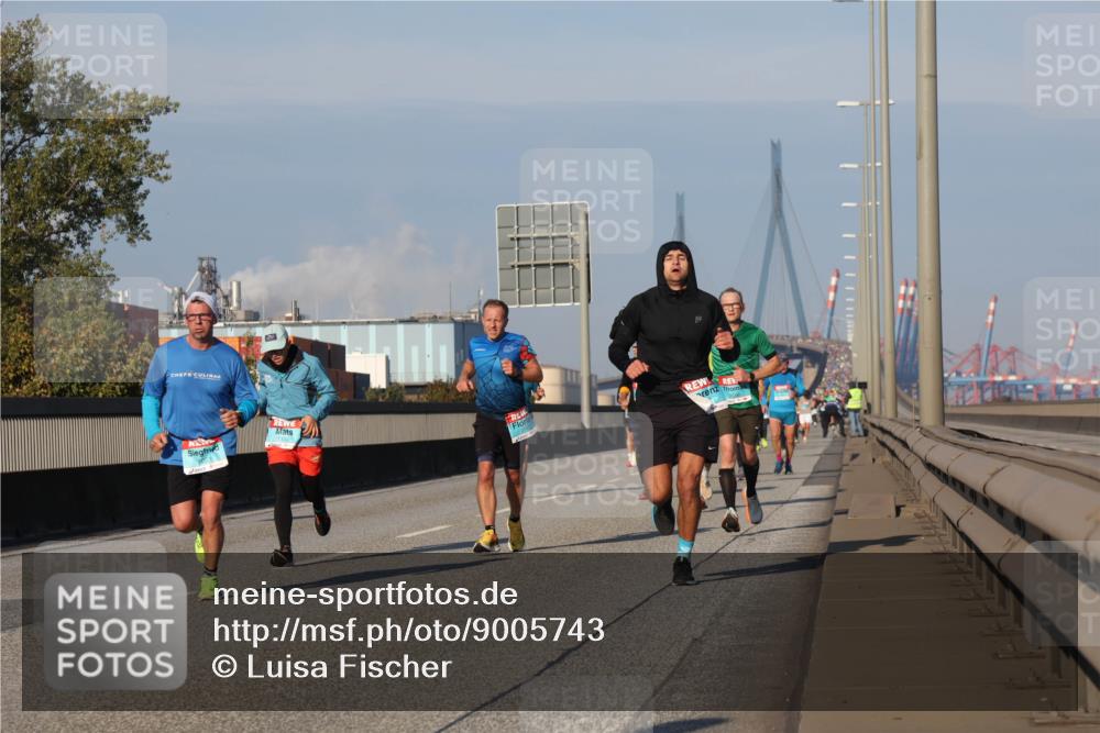 03.10.2025 - Köhlbrandbrückenlauf Luisa Fischer http://msf.ph/oto/9005743 03.10.2025 10:47:26 Position 3  meine-sportfotos.de