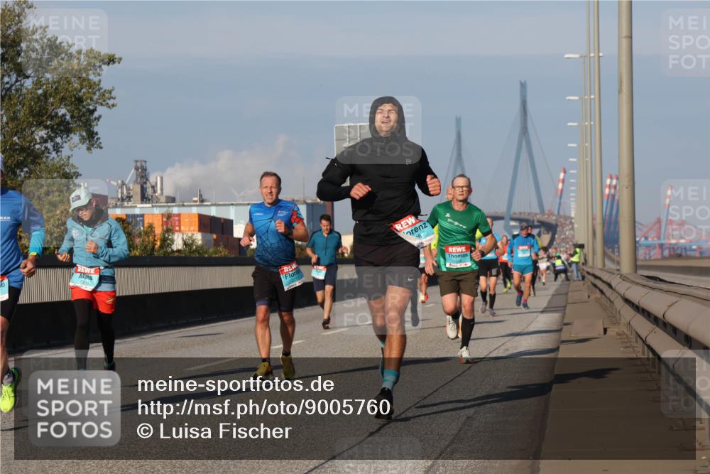 03.10.2025 - Köhlbrandbrückenlauf Luisa Fischer http://msf.ph/oto/9005760 03.10.2025 10:47:27 Position 3 1330, 8 meine-sportfotos.de
