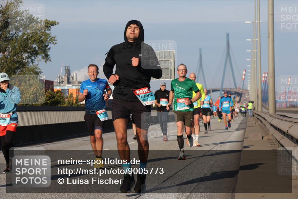 03.10.2025 - Köhlbrandbrückenlauf Luisa Fischer http://msf.ph/oto/9005773 03.10.2025 10:47:28 Position 3 1330, 2712, 948 meine-sportfotos.de