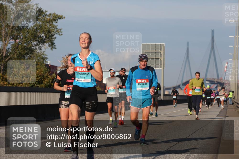 03.10.2025 - Köhlbrandbrückenlauf Luisa Fischer http://msf.ph/oto/9005862 03.10.2025 10:47:37 Position 3 3458, 3317 meine-sportfotos.de