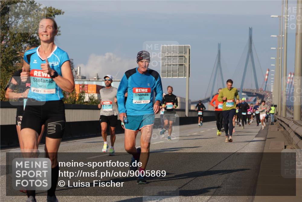 03.10.2025 - Köhlbrandbrückenlauf Luisa Fischer http://msf.ph/oto/9005869 03.10.2025 10:47:38 Position 3 3458, 3317 meine-sportfotos.de