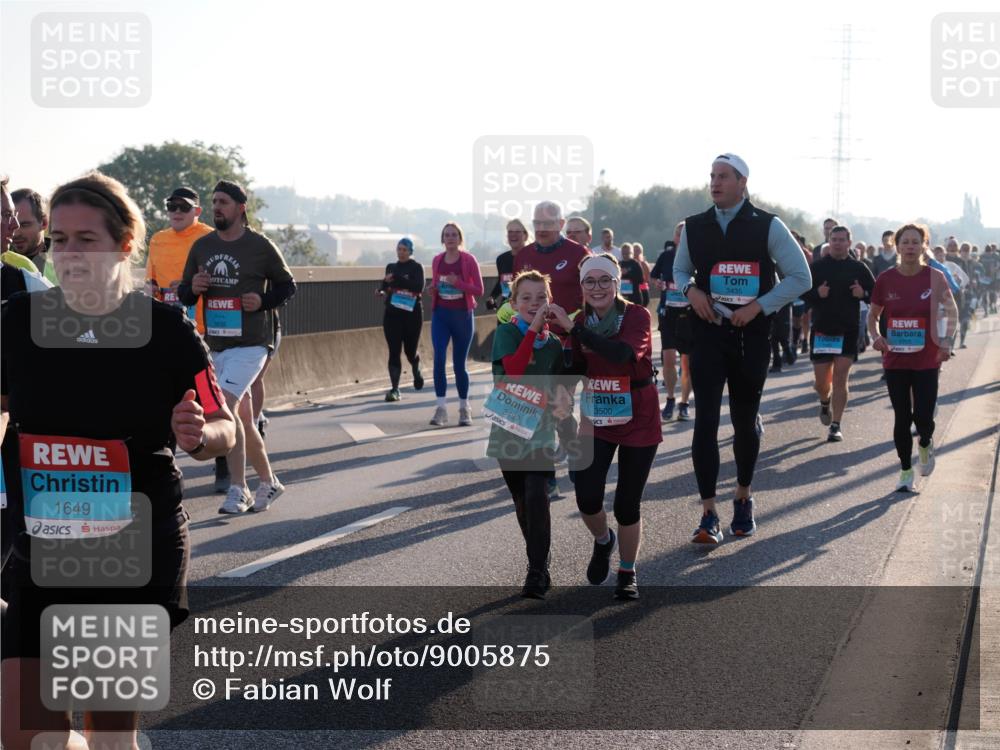 03.10.2025 - Köhlbrandbrückenlauf Fabian Wolf http://msf.ph/oto/9005875 03.10.2025 09:19:26 Position 3 1649, 3499, 3500, 3435 meine-sportfotos.de