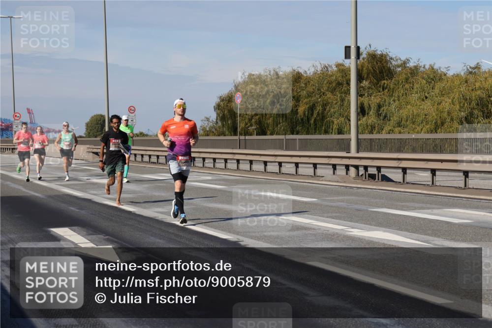 03.10.2025 - Köhlbrandbrückenlauf Julia Fischer http://msf.ph/oto/9005879 03.10.2025 12:42:27 Position 3 12, 5, 1 meine-sportfotos.de