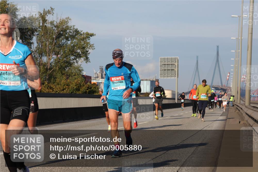03.10.2025 - Köhlbrandbrückenlauf Luisa Fischer http://msf.ph/oto/9005880 03.10.2025 10:47:39 Position 3 3458, 3317 meine-sportfotos.de