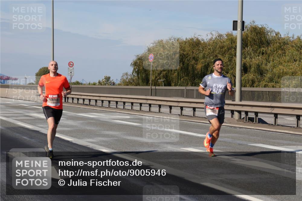 03.10.2025 - Köhlbrandbrückenlauf Julia Fischer http://msf.ph/oto/9005946 03.10.2025 12:42:38 Position 3 5765, 12, 5, 1 meine-sportfotos.de