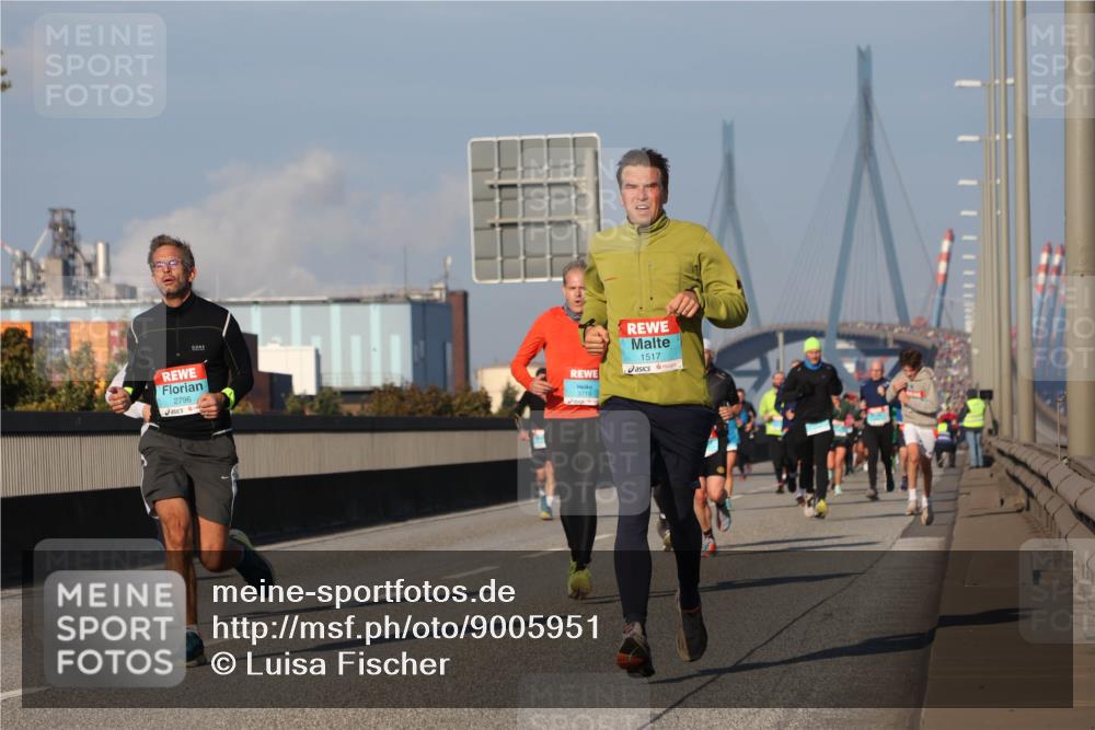 03.10.2025 - Köhlbrandbrückenlauf Luisa Fischer http://msf.ph/oto/9005951 03.10.2025 10:47:43 Position 3 2796, 3719, 1517 meine-sportfotos.de