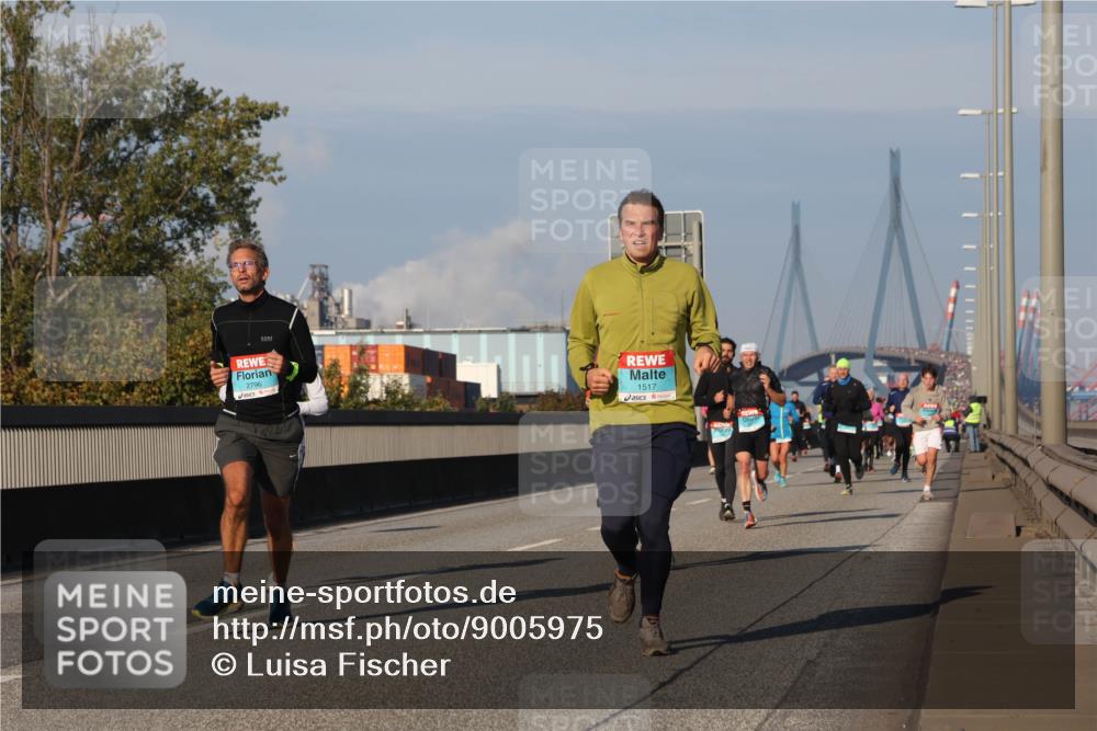 03.10.2025 - Köhlbrandbrückenlauf Luisa Fischer http://msf.ph/oto/9005975 03.10.2025 10:47:44 Position 3 2796, 1517 meine-sportfotos.de