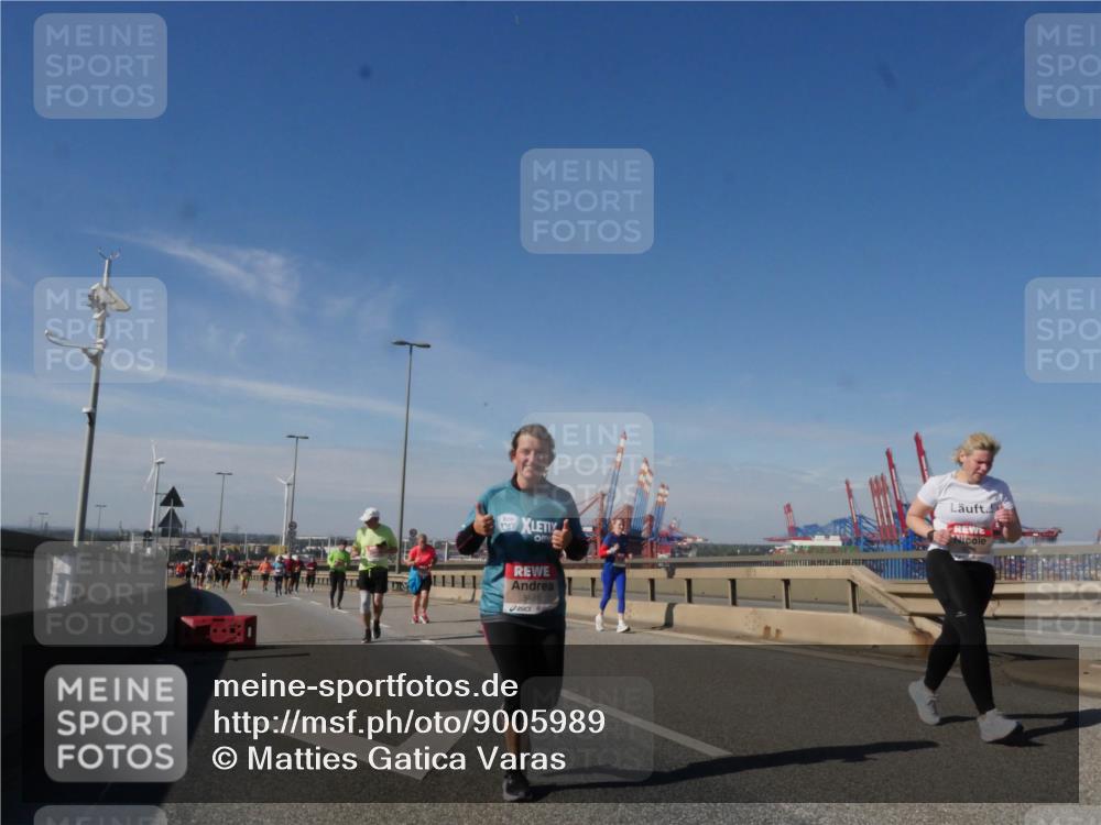 03.10.2025 - Köhlbrandbrückenlauf Matties Gatica Varas http://msf.ph/oto/9005989 03.10.2025 13:00:54 Position 2 047, 5460 meine-sportfotos.de