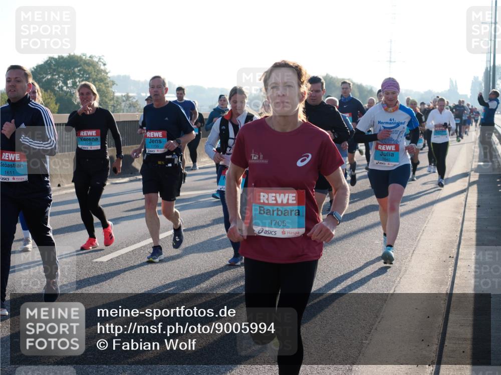 03.10.2025 - Köhlbrandbrückenlauf Fabian Wolf http://msf.ph/oto/9005994 03.10.2025 09:19:29 Position 3 1611, 1049, 1739, 1705, 41, 1640 meine-sportfotos.de