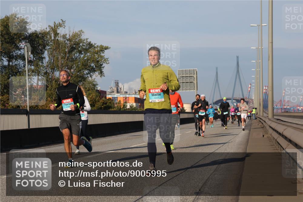 03.10.2025 - Köhlbrandbrückenlauf Luisa Fischer http://msf.ph/oto/9005995 03.10.2025 10:47:45 Position 3 604, 2796, 1517 meine-sportfotos.de