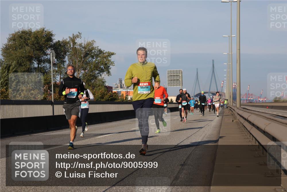 03.10.2025 - Köhlbrandbrückenlauf Luisa Fischer http://msf.ph/oto/9005999 03.10.2025 10:47:45 Position 3 1517 meine-sportfotos.de