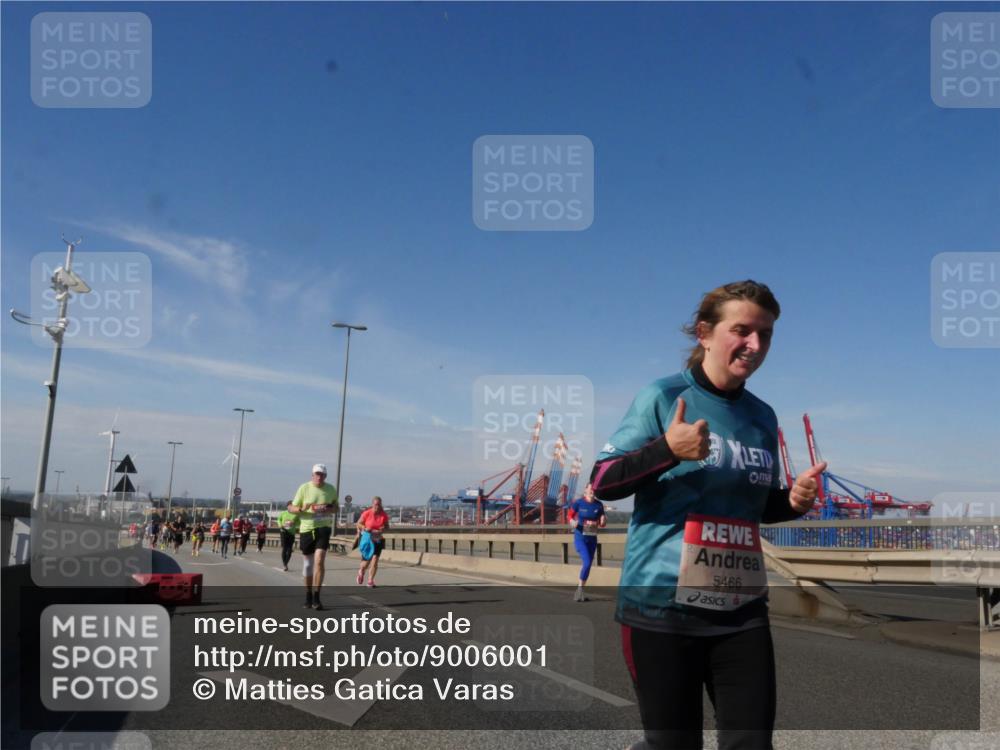03.10.2025 - Köhlbrandbrückenlauf Matties Gatica Varas http://msf.ph/oto/9006001 03.10.2025 13:00:55 Position 2 5466 meine-sportfotos.de