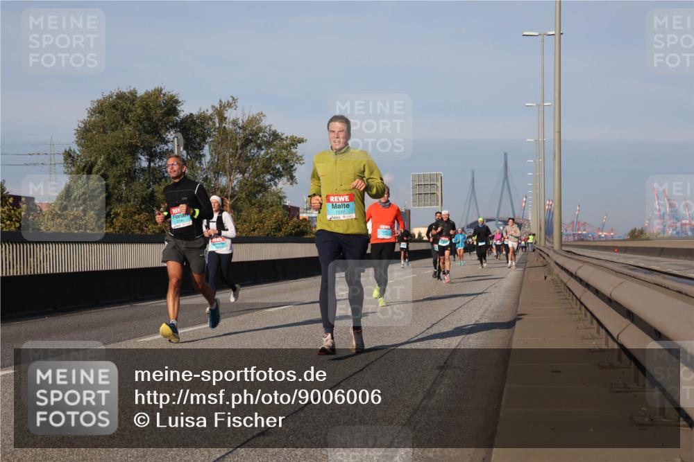 03.10.2025 - Köhlbrandbrückenlauf Luisa Fischer http://msf.ph/oto/9006006 03.10.2025 10:47:46 Position 3 1517 meine-sportfotos.de
