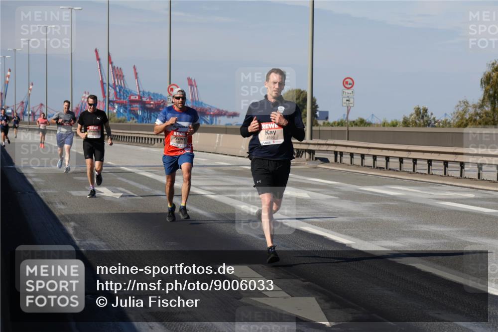03.10.2025 - Köhlbrandbrückenlauf Julia Fischer http://msf.ph/oto/9006033 03.10.2025 12:42:52 Position 3 4598, 12 meine-sportfotos.de
