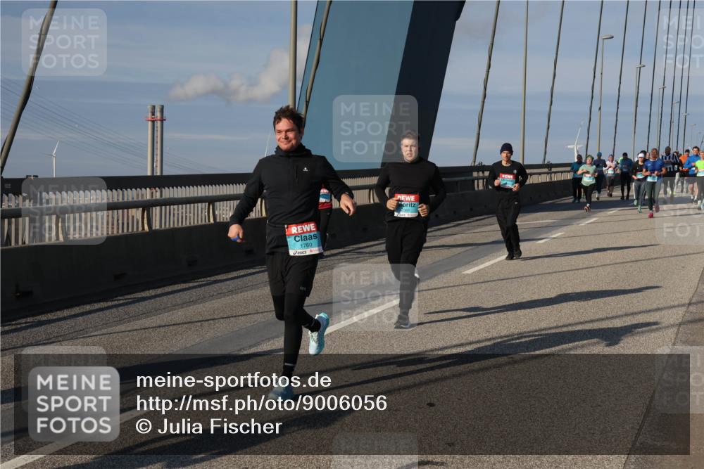 03.10.2025 - Köhlbrandbrückenlauf Julia Fischer http://msf.ph/oto/9006056 03.10.2025 09:54:21 Position 2 1760, 60 meine-sportfotos.de