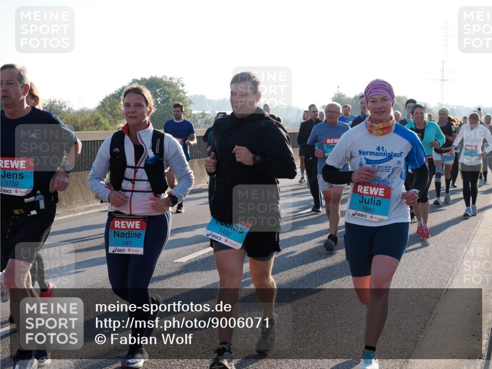 03.10.2025 - Köhlbrandbrückenlauf Fabian Wolf http://msf.ph/oto/9006071 03.10.2025 09:19:31 Position 3 1739, 1565, 1492, 41, 29, 2012, 1640 meine-sportfotos.de