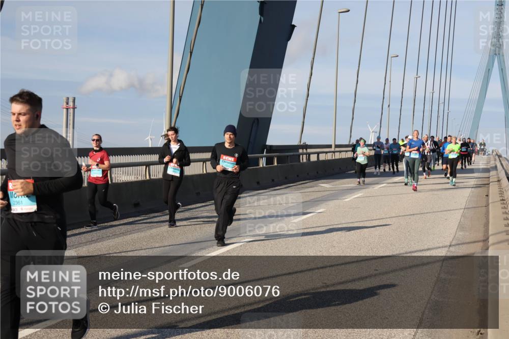 03.10.2025 - Köhlbrandbrückenlauf Julia Fischer http://msf.ph/oto/9006076 03.10.2025 09:54:22 Position 2  meine-sportfotos.de