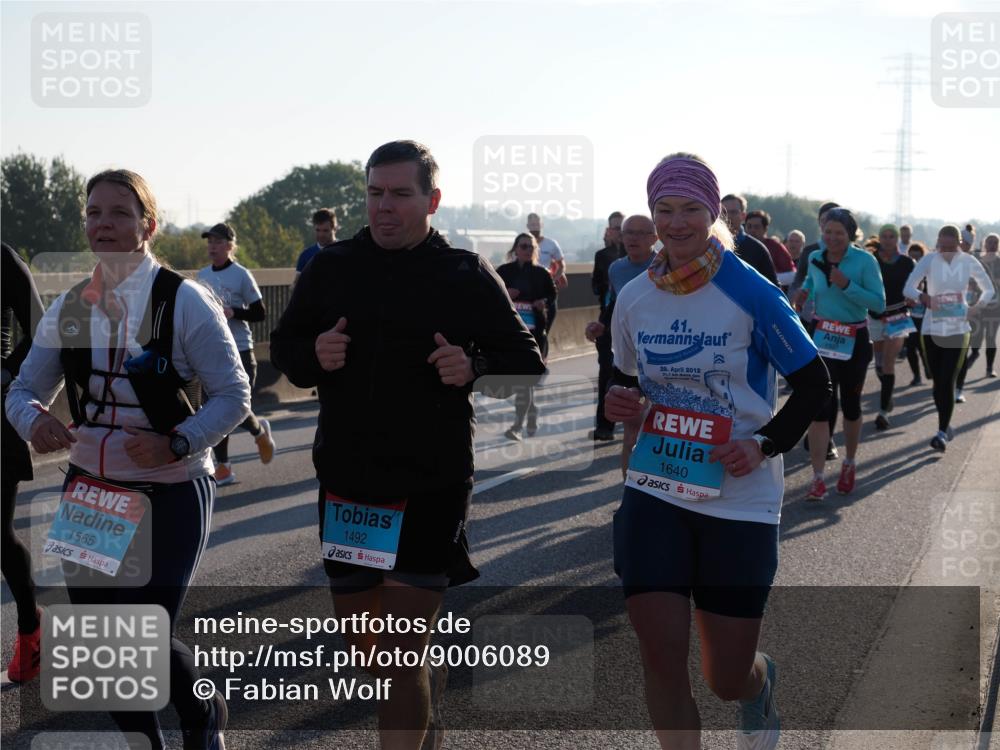 03.10.2025 - Köhlbrandbrückenlauf Fabian Wolf http://msf.ph/oto/9006089 03.10.2025 09:19:31 Position 3 1565, 1492, 41, 29, 2012, 31, 1, 1640 meine-sportfotos.de