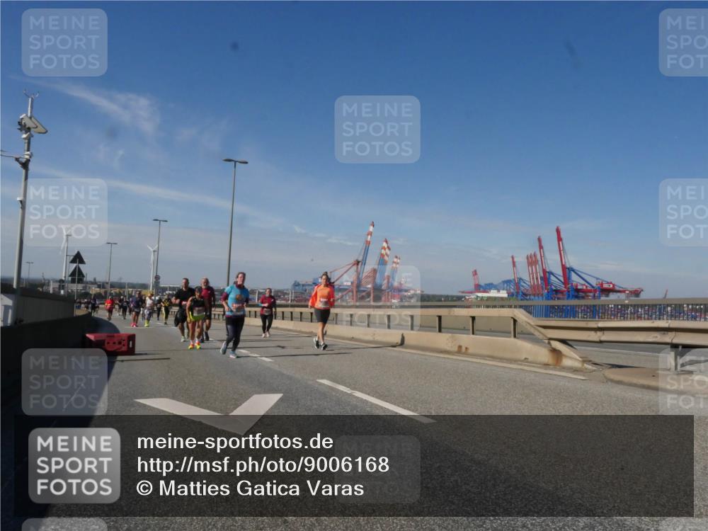 03.10.2025 - Köhlbrandbrückenlauf Matties Gatica Varas http://msf.ph/oto/9006168 03.10.2025 13:01:08 Position 2  meine-sportfotos.de