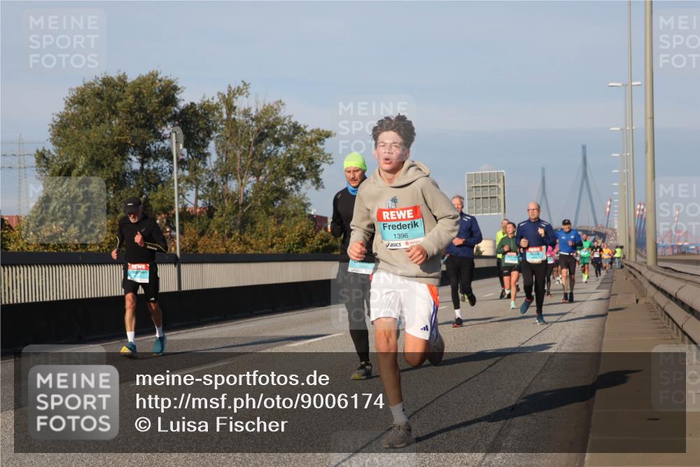 03.10.2025 - Köhlbrandbrückenlauf Luisa Fischer http://msf.ph/oto/9006174 03.10.2025 10:47:56 Position 3 2940, 1396 meine-sportfotos.de