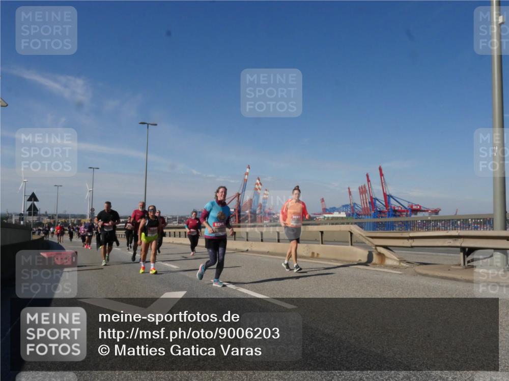 03.10.2025 - Köhlbrandbrückenlauf Matties Gatica Varas http://msf.ph/oto/9006203 03.10.2025 13:01:11 Position 2  meine-sportfotos.de