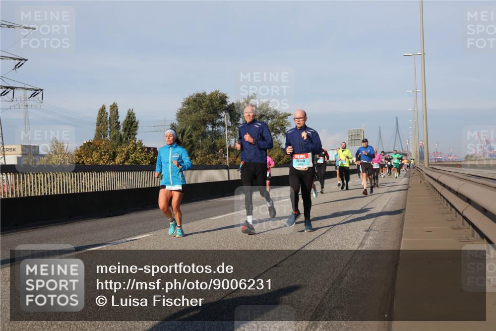 03.10.2025 - Köhlbrandbrückenlauf Luisa Fischer http://msf.ph/oto/9006231 03.10.2025 10:47:59 Position 3  meine-sportfotos.de