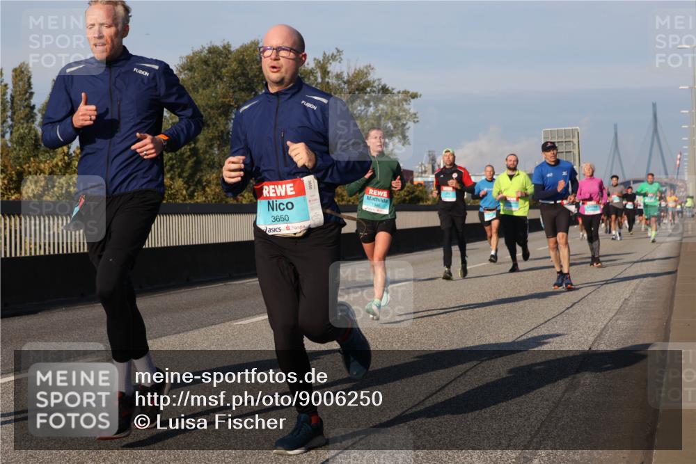 03.10.2025 - Köhlbrandbrückenlauf Luisa Fischer http://msf.ph/oto/9006250 03.10.2025 10:48:00 Position 3 3650, 1946 meine-sportfotos.de