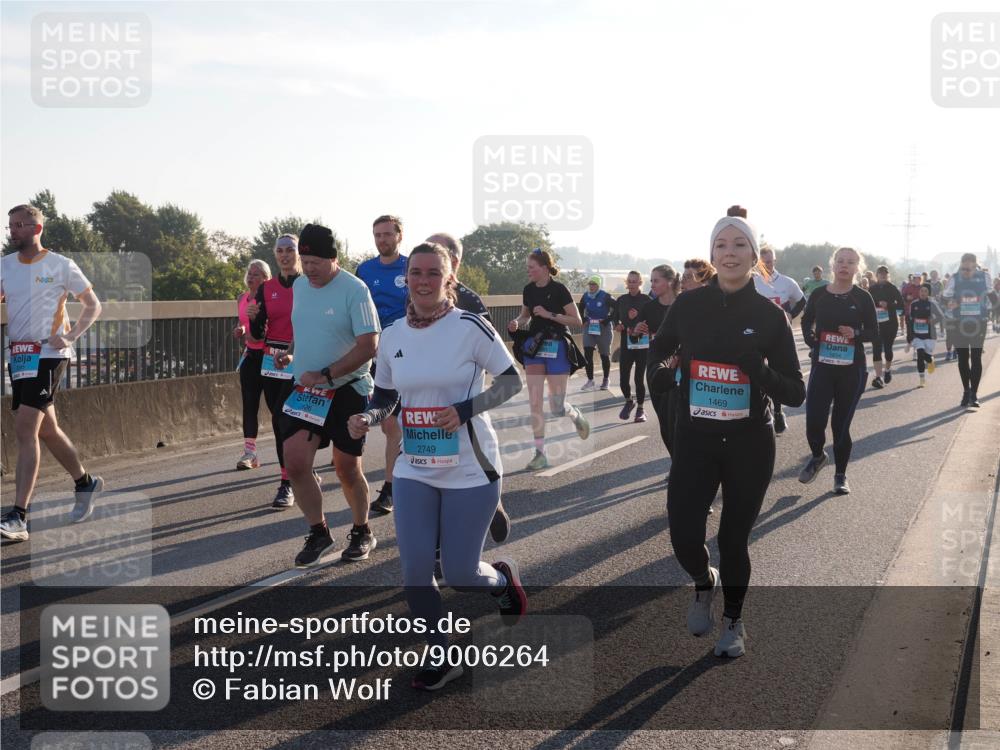 03.10.2025 - Köhlbrandbrückenlauf Fabian Wolf http://msf.ph/oto/9006264 03.10.2025 09:19:36 Position 3 2749, 1469 meine-sportfotos.de