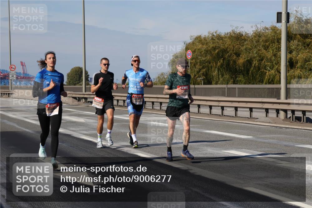 03.10.2025 - Köhlbrandbrückenlauf Julia Fischer http://msf.ph/oto/9006277 03.10.2025 12:43:47 Position 3 12, 5, 4001, 6410 meine-sportfotos.de