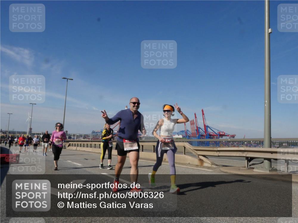 03.10.2025 - Köhlbrandbrückenlauf Matties Gatica Varas http://msf.ph/oto/9006326 03.10.2025 13:01:20 Position 2  meine-sportfotos.de