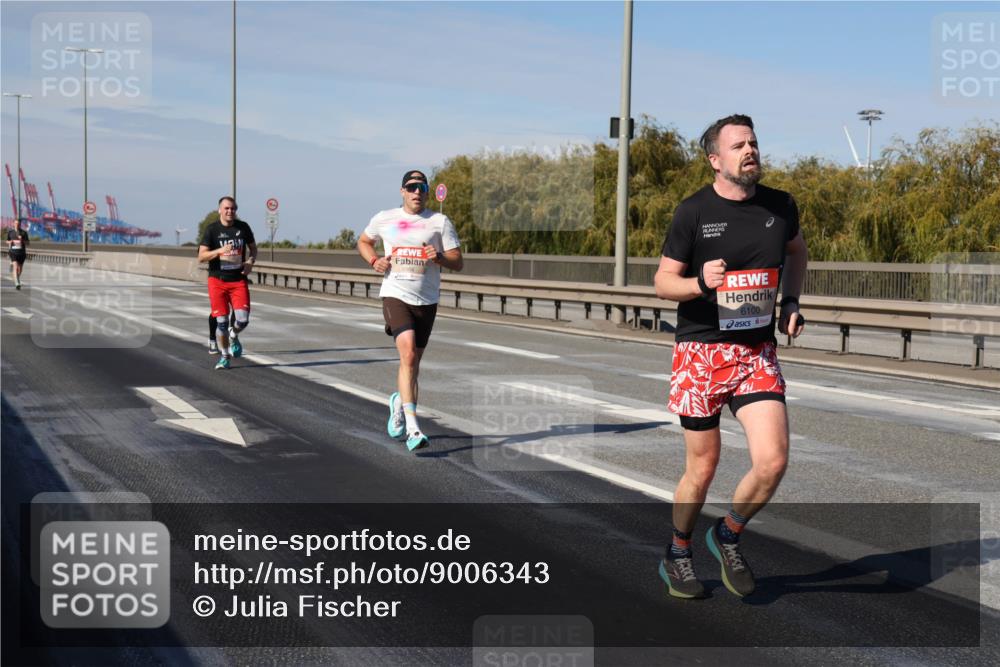 03.10.2025 - Köhlbrandbrückenlauf Julia Fischer http://msf.ph/oto/9006343 03.10.2025 12:43:58 Position 3 6100 meine-sportfotos.de