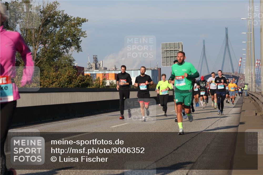 03.10.2025 - Köhlbrandbrückenlauf Luisa Fischer http://msf.ph/oto/9006352 03.10.2025 10:48:05 Position 3 3 meine-sportfotos.de