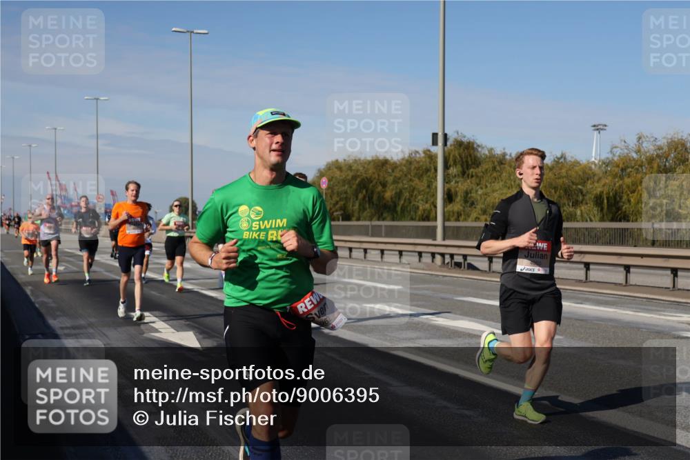 03.10.2025 - Köhlbrandbrückenlauf Julia Fischer http://msf.ph/oto/9006395 03.10.2025 12:44:10 Position 3 962, 4050 meine-sportfotos.de