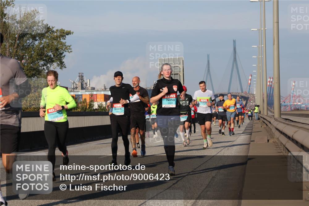 03.10.2025 - Köhlbrandbrückenlauf Luisa Fischer http://msf.ph/oto/9006423 03.10.2025 10:48:10 Position 3 1110, 3568, 1043 meine-sportfotos.de