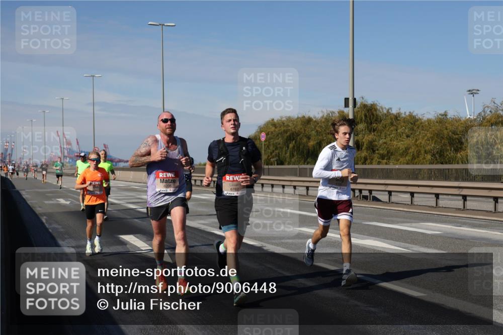 03.10.2025 - Köhlbrandbrückenlauf Julia Fischer http://msf.ph/oto/9006448 03.10.2025 12:44:14 Position 3 6206, 6762 meine-sportfotos.de