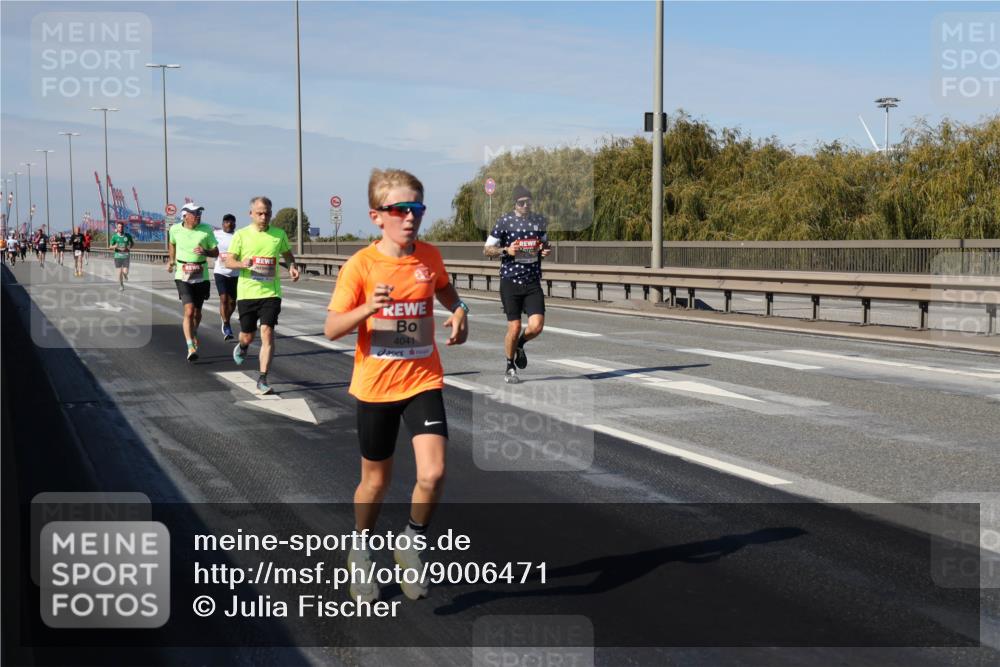 03.10.2025 - Köhlbrandbrückenlauf Julia Fischer http://msf.ph/oto/9006471 03.10.2025 12:44:16 Position 3 4041 meine-sportfotos.de