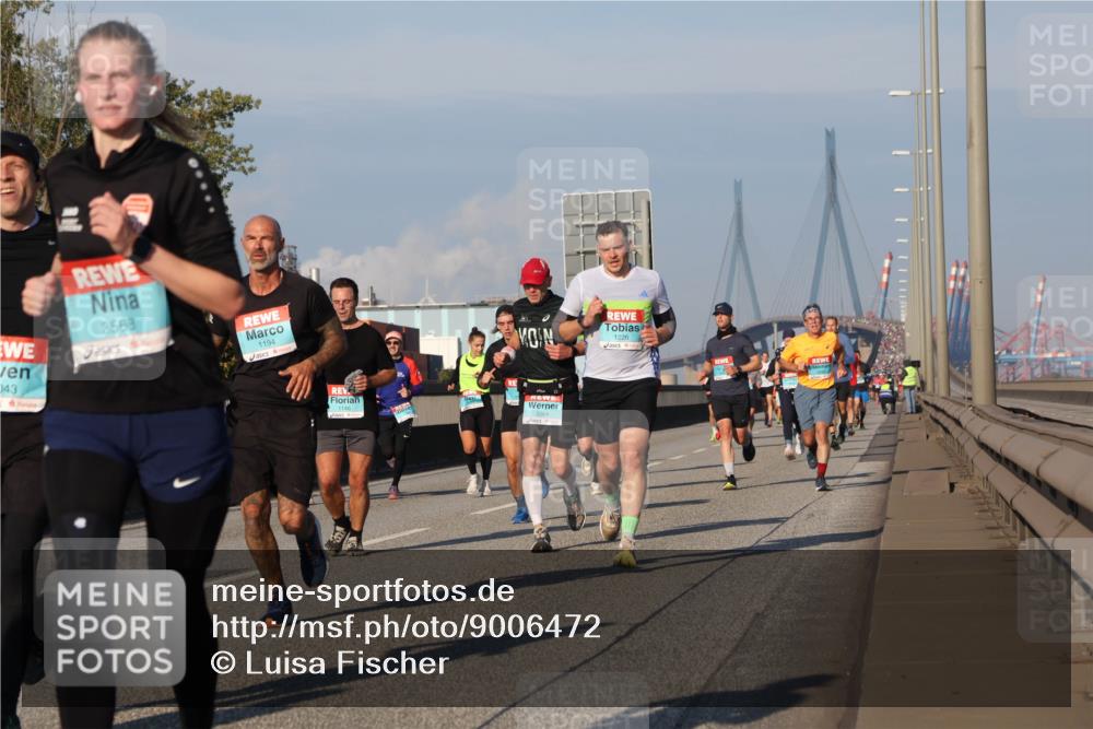 03.10.2025 - Köhlbrandbrückenlauf Luisa Fischer http://msf.ph/oto/9006472 03.10.2025 10:48:13 Position 3 43, 3568, 1194, 1146, 1226 meine-sportfotos.de