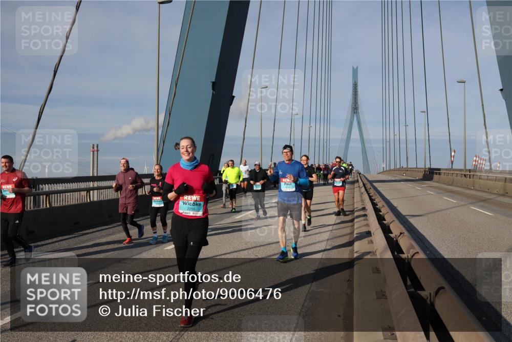 03.10.2025 - Köhlbrandbrückenlauf Julia Fischer http://msf.ph/oto/9006476 03.10.2025 09:56:14 Position 2 2255 meine-sportfotos.de