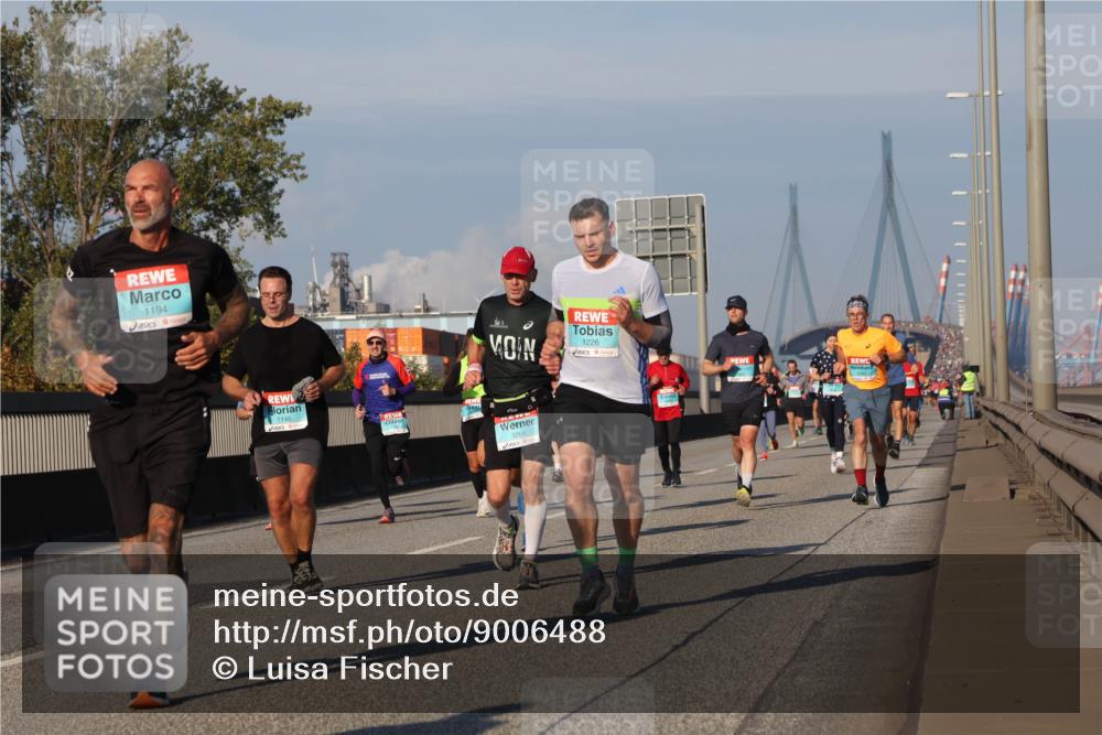 03.10.2025 - Köhlbrandbrückenlauf Luisa Fischer http://msf.ph/oto/9006488 03.10.2025 10:48:14 Position 3 1194, 1146, 1226, 3264 meine-sportfotos.de