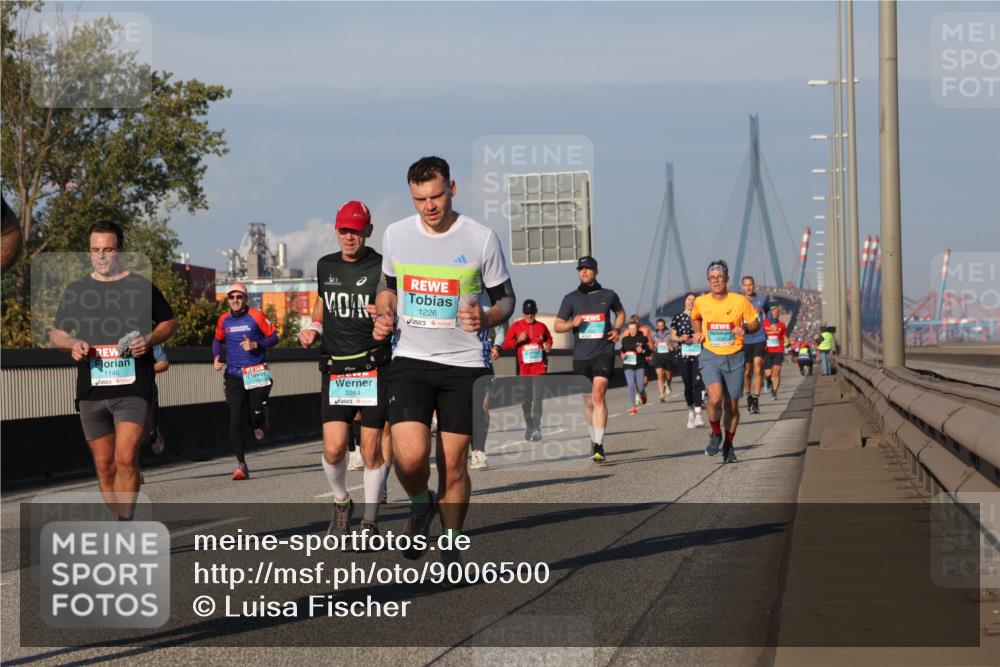 03.10.2025 - Köhlbrandbrückenlauf Luisa Fischer http://msf.ph/oto/9006500 03.10.2025 10:48:14 Position 3 1146, 3264, 1226 meine-sportfotos.de