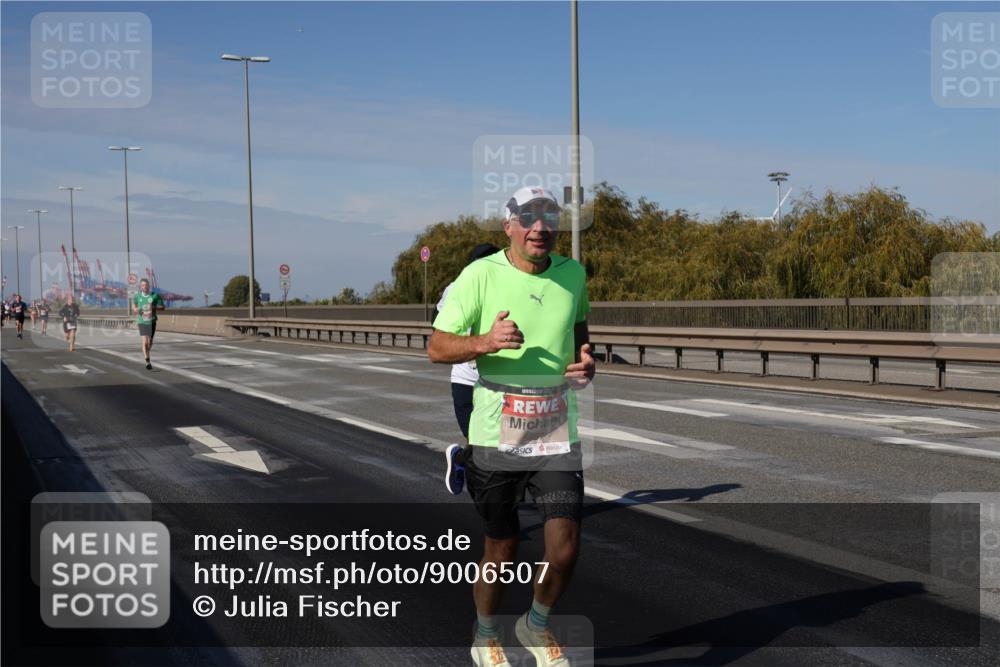 03.10.2025 - Köhlbrandbrückenlauf Julia Fischer http://msf.ph/oto/9006507 03.10.2025 12:44:20 Position 3 59577 meine-sportfotos.de