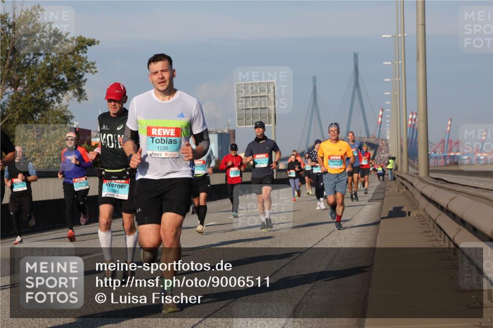03.10.2025 - Köhlbrandbrückenlauf Luisa Fischer http://msf.ph/oto/9006511 03.10.2025 10:48:15 Position 3 1226, 3264 meine-sportfotos.de