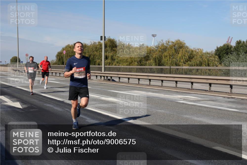 03.10.2025 - Köhlbrandbrückenlauf Julia Fischer http://msf.ph/oto/9006575 03.10.2025 12:44:35 Position 3 4170 meine-sportfotos.de
