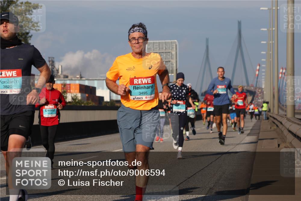 03.10.2025 - Köhlbrandbrückenlauf Luisa Fischer http://msf.ph/oto/9006594 03.10.2025 10:48:19 Position 3 3820, 3224, 3495 meine-sportfotos.de