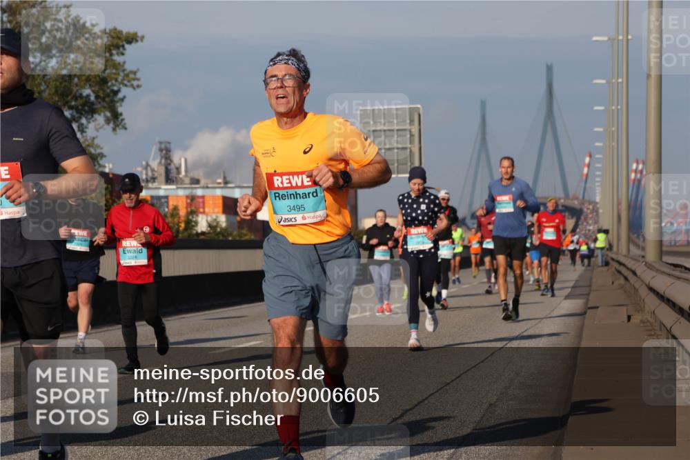 03.10.2025 - Köhlbrandbrückenlauf Luisa Fischer http://msf.ph/oto/9006605 03.10.2025 10:48:20 Position 3 3495 meine-sportfotos.de