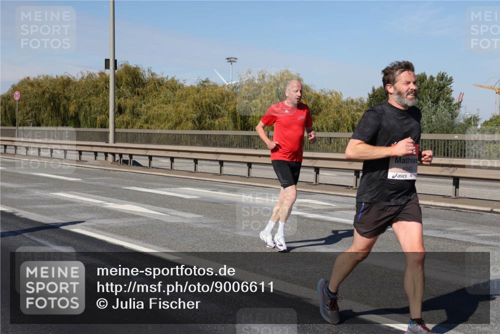 03.10.2025 - Köhlbrandbrückenlauf Julia Fischer http://msf.ph/oto/9006611 03.10.2025 12:44:39 Position 3 4042 meine-sportfotos.de