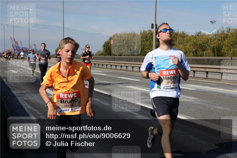 03.10.2025 - Köhlbrandbrückenlauf Julia Fischer http://msf.ph/oto/9006629 03.10.2025 12:44:41 Position 3 4478, 6122 meine-sportfotos.de