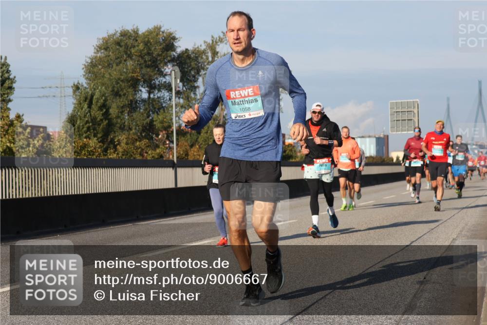 03.10.2025 - Köhlbrandbrückenlauf Luisa Fischer http://msf.ph/oto/9006667 03.10.2025 10:48:27 Position 3 1058 meine-sportfotos.de